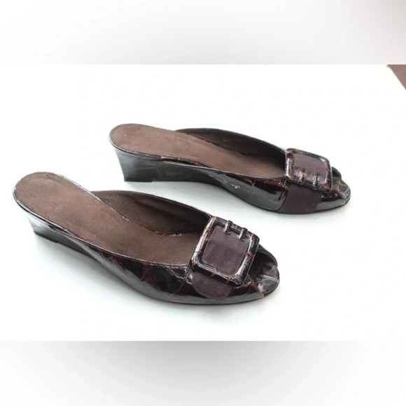 Stuart Weitzman peep toe mules - Picture 6 of 12